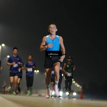 Runner Photo 7381431
