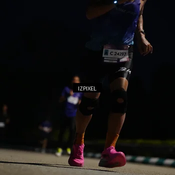 Runner Photo 7381442