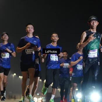 Runner Photo 7381445