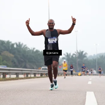 Runner Photo 7381457