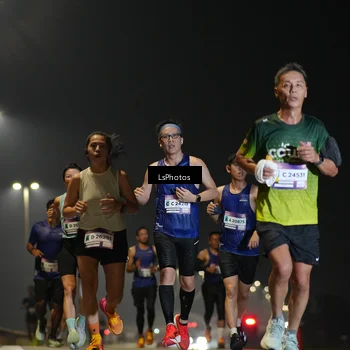 Runner Photo 7381464