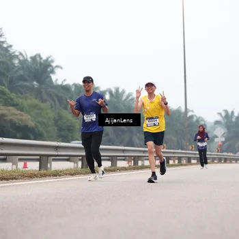 Runner Photo 7381472