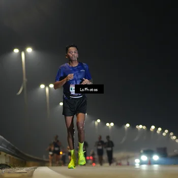 Runner Photo 7381475