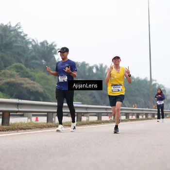 Runner Photo 7381478