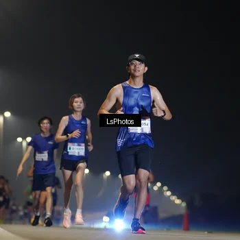 Runner Photo 7381499