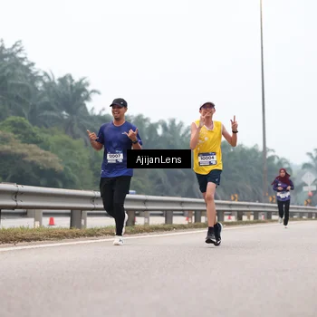 Runner Photo 7381530