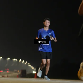 Runner Photo 7381573