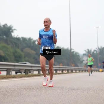 Runner Photo 7381667