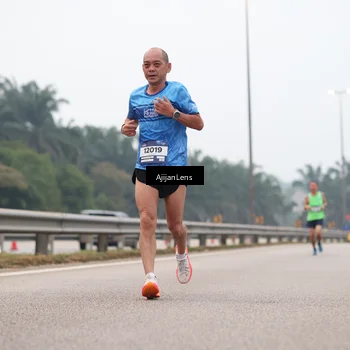 Runner Photo 7381682
