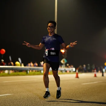 Runner Photo 7381704