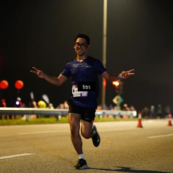 Runner Photo 7381708