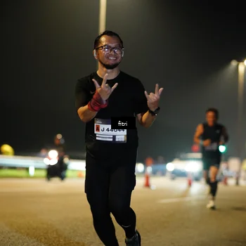 Runner Photo 7381734