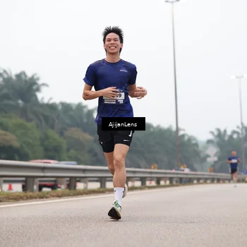 Runner Photo 7381741