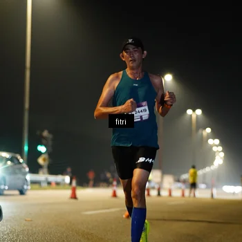 Runner Photo 7381745