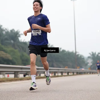 Runner Photo 7381747