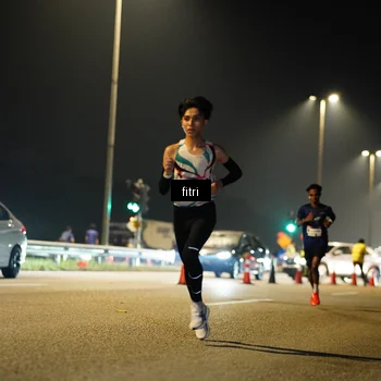 Runner Photo 7381786