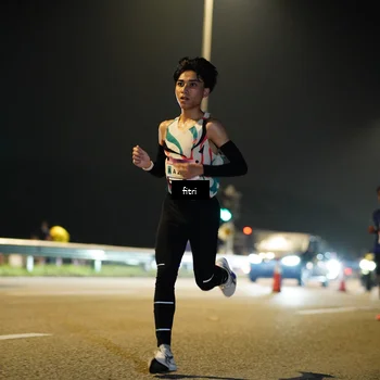Runner Photo 7381792