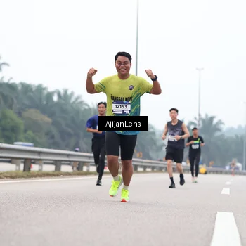 Runner Photo 7381804