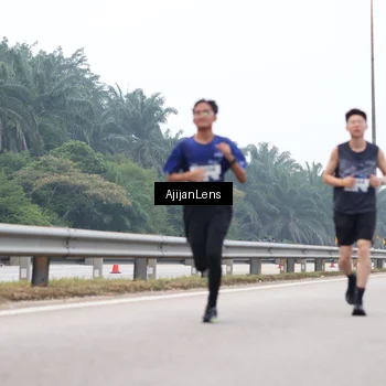 Runner Photo 7381845