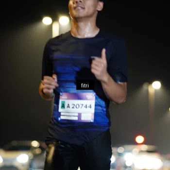 Runner Photo 7381851