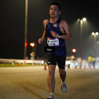 Runner Photo 7381870