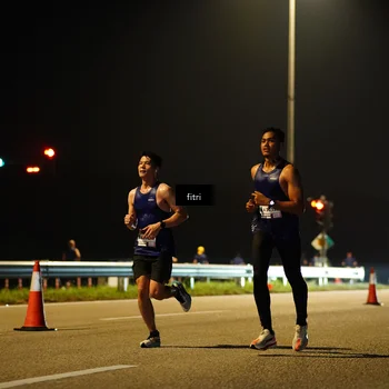 Runner Photo 7381881