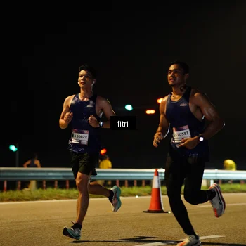 Runner Photo 7381896