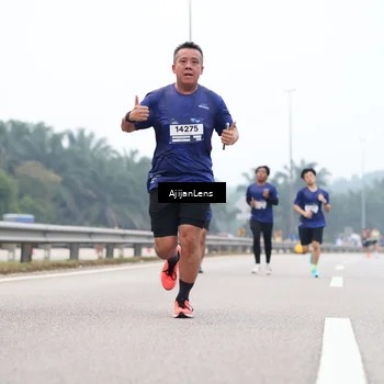 Runner Photo 7381927