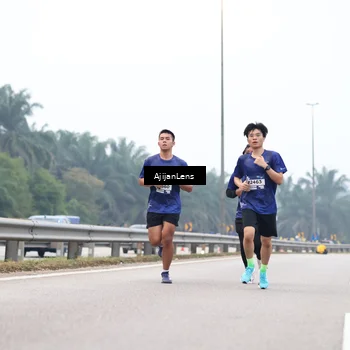 Runner Photo 7381928