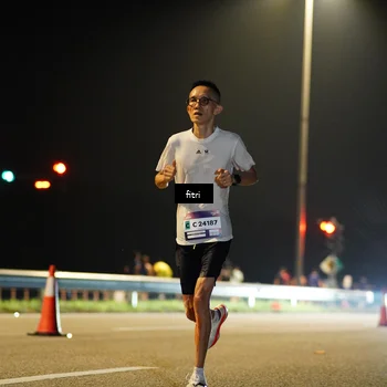 Runner Photo 7381955