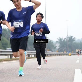 Runner Photo 7381979