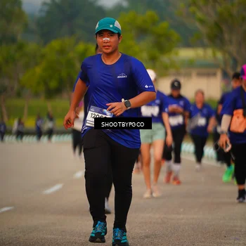 Runner Photo 7381981
