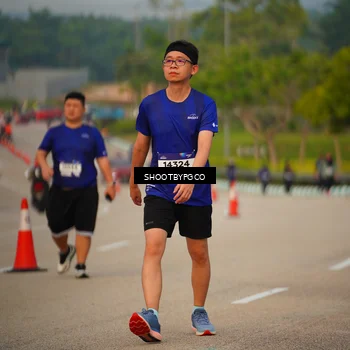 Runner Photo 7381987