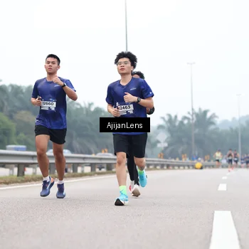 Runner Photo 7382011