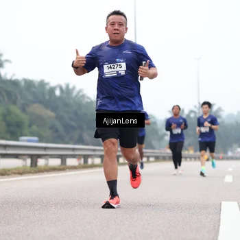Runner Photo 7382012