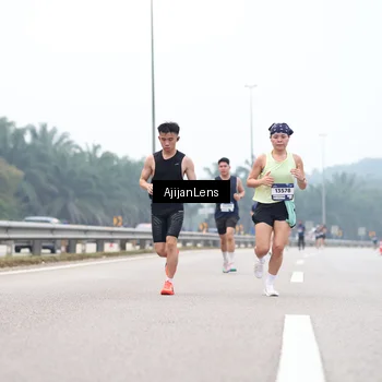 Runner Photo 7382032