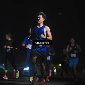 Runner Photo 7382034