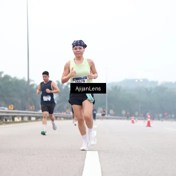 Runner Photo 7382040
