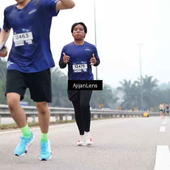 Runner Photo 7382054