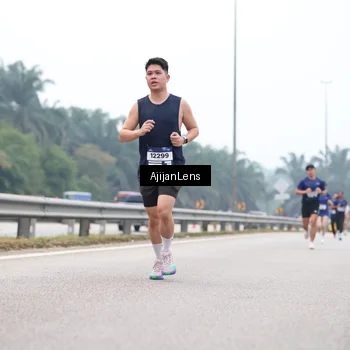 Runner Photo 7382061