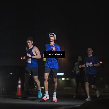 Runner Photo 7382115