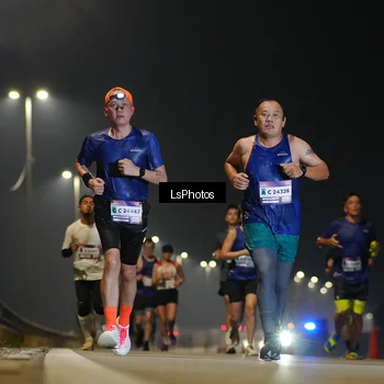 Runner Photo 7382128
