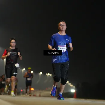 Runner Photo 7382146