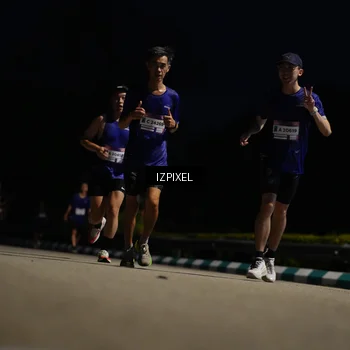 Runner Photo 7382147