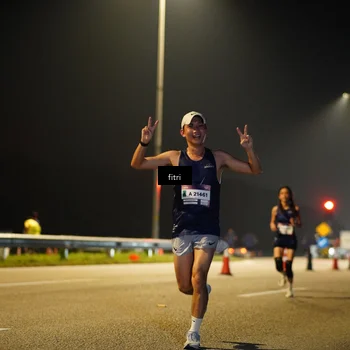 Runner Photo 7382159