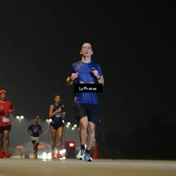 Runner Photo 7382184
