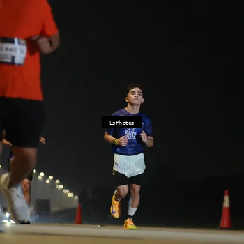 Runner Photo 7382188