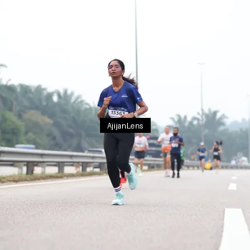 Runner Photo 7382229