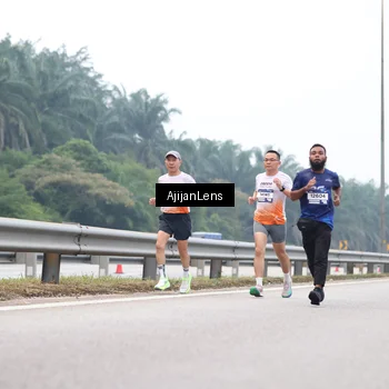 Runner Photo 7382273