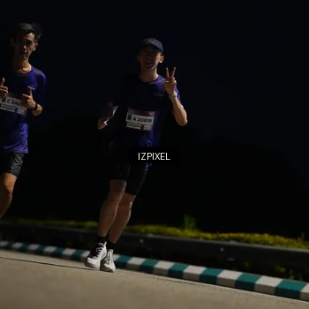 Runner Photo 7382274